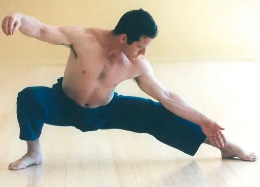 Matthew Cohen practising qigong