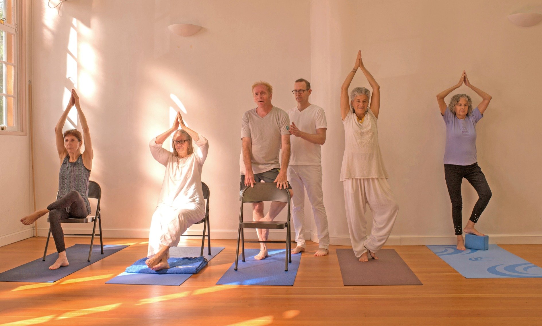 Accessibleyogamanual 28 Hires ©saritzrogers 1890x1139