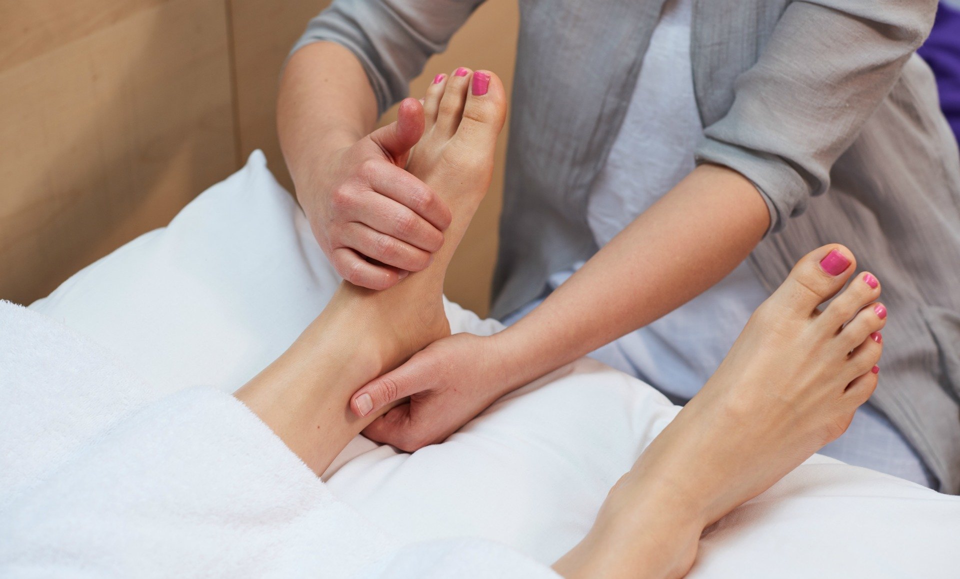 Reflexology Basics 1920x1157